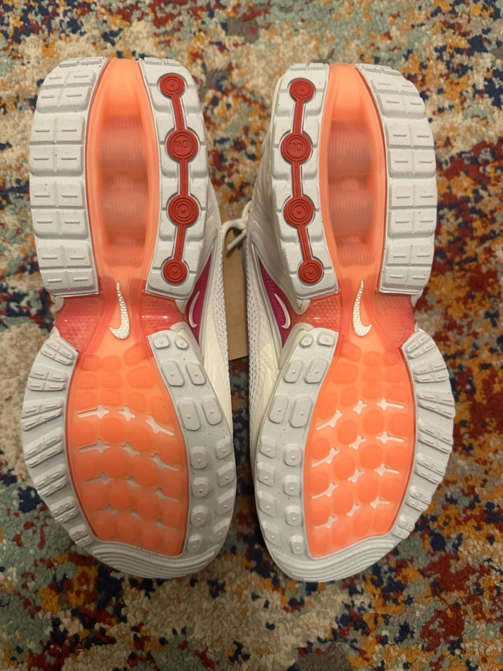 Airmax Nikes dn Sneakers